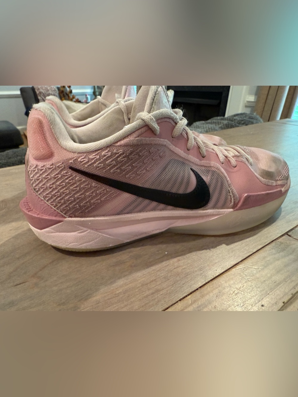 Nike Women’s Sabrina 2 size 5.5